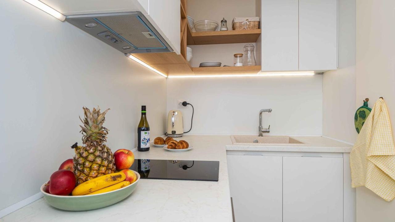 Central Deluxe Apartment Burgasz Kültér fotó